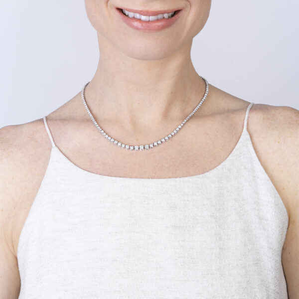 Colar-riviera-brilhantes-degrade-valentina-valcareggi