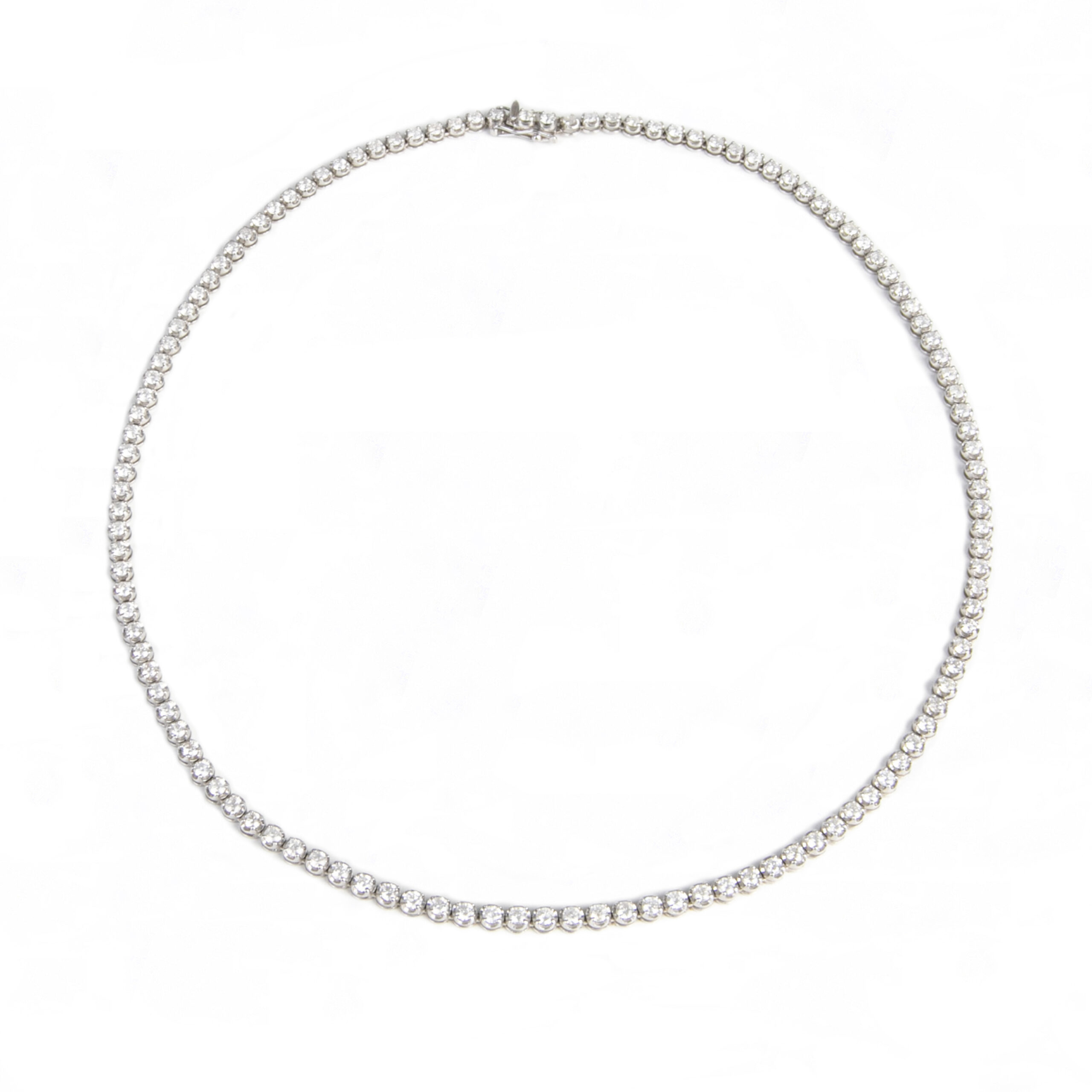 Valentina-Valcareggi-gargantilha-riviera-ouro-branco-diamantes