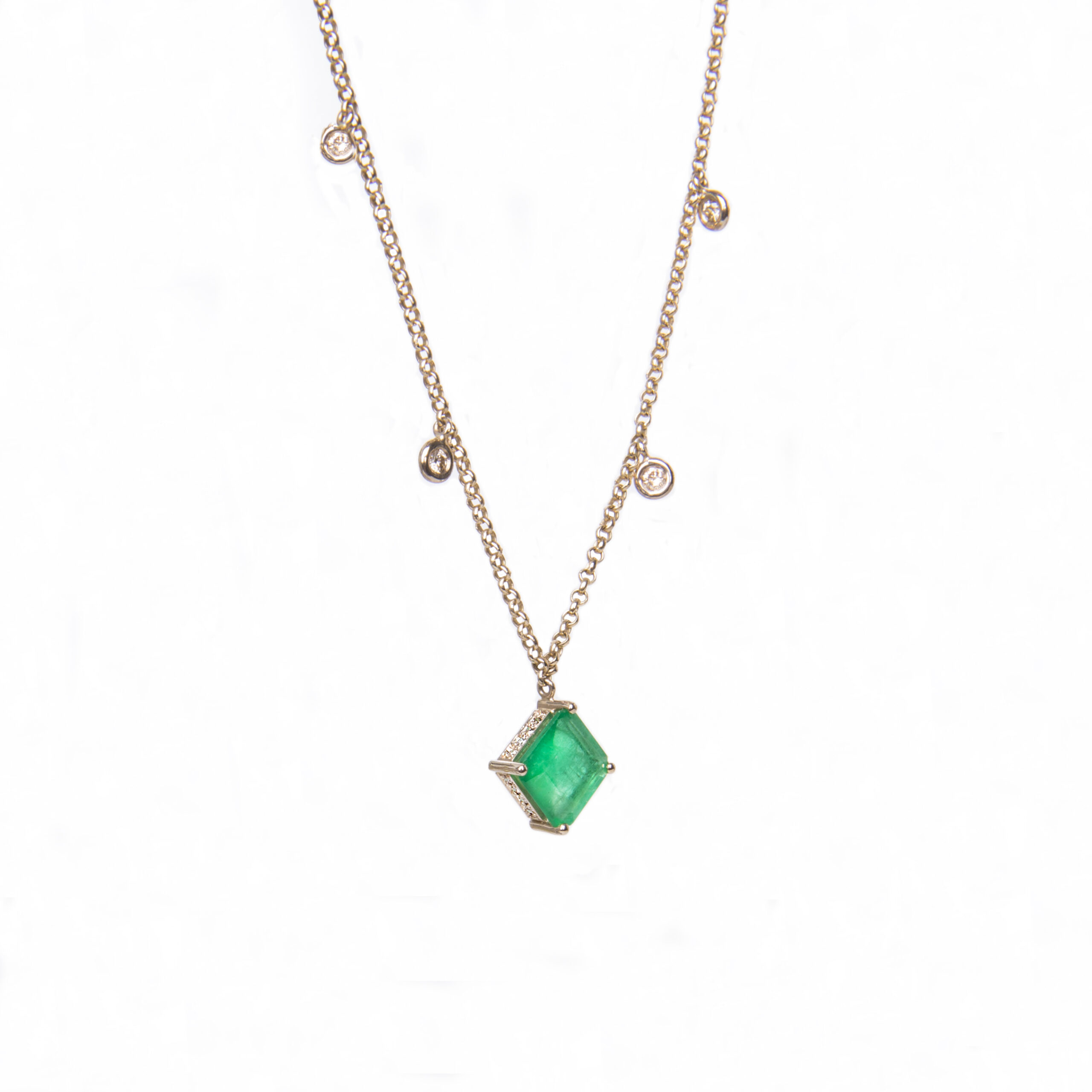 Gargantilha Pingente Esmeralda Ouro 18k Coleção Verdoyant